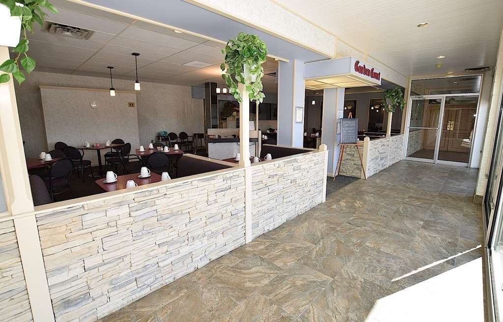 Lakeland Inn Hotel Cold Lake Ristorante foto